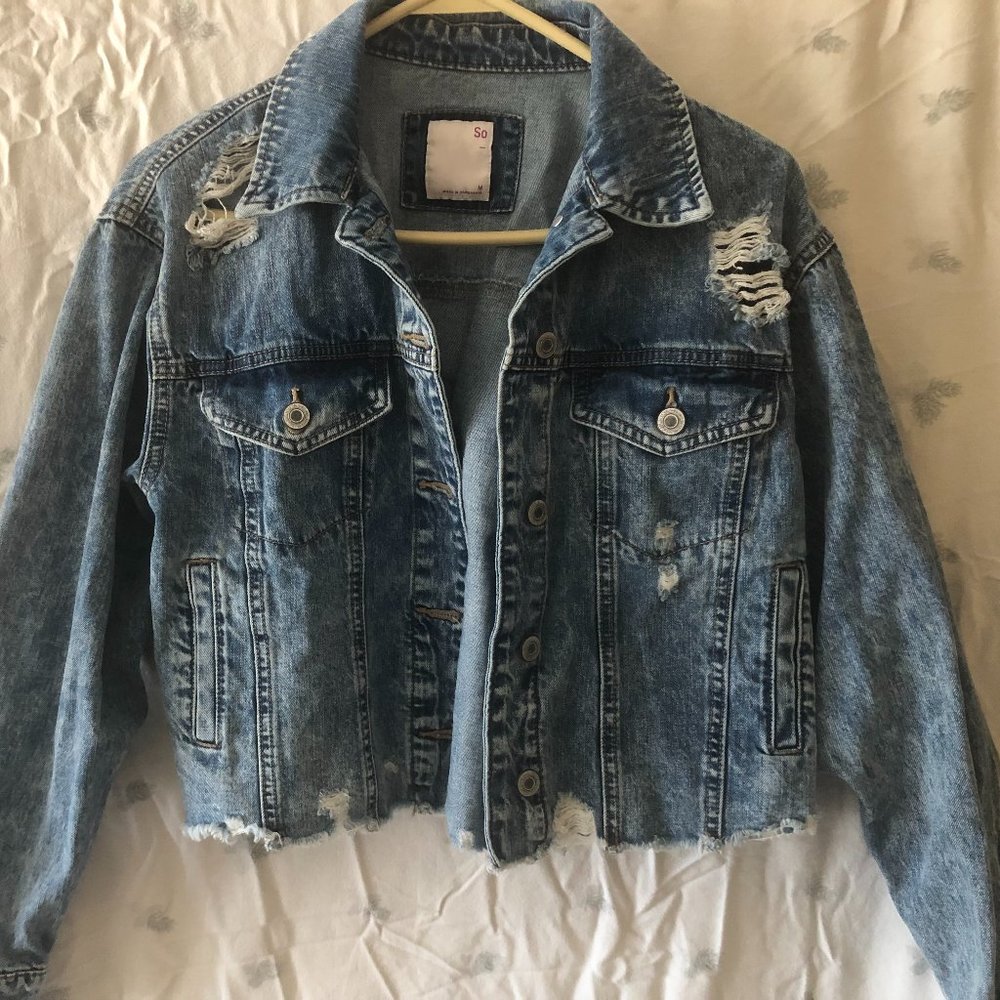 Cropped Jean Jacket - SO - Size M - New & Super Cute!